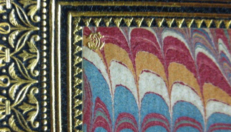 Miscellanées de Monsieur H.: on ne connaît jamais assez bien ses livres, quelques informations sur le blog, la folie des e-books