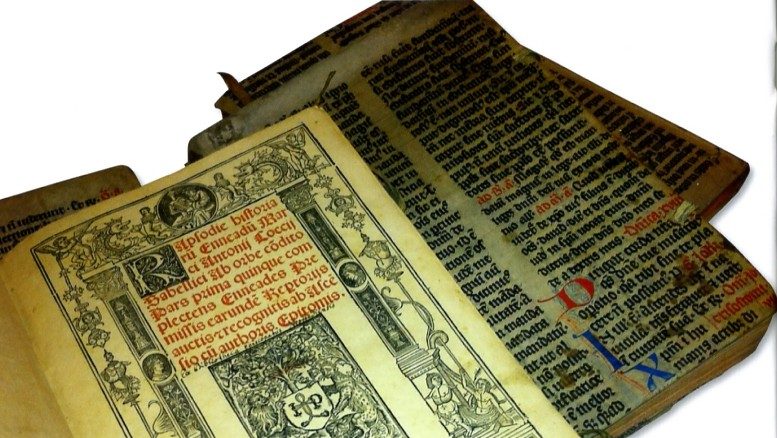 Les différentes types de reliure: la reliure en parchemin de réemploi