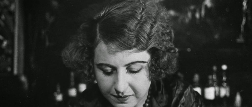 Portrait de relieure: Anita Cara Conti, relieure, océanographe et aventurière