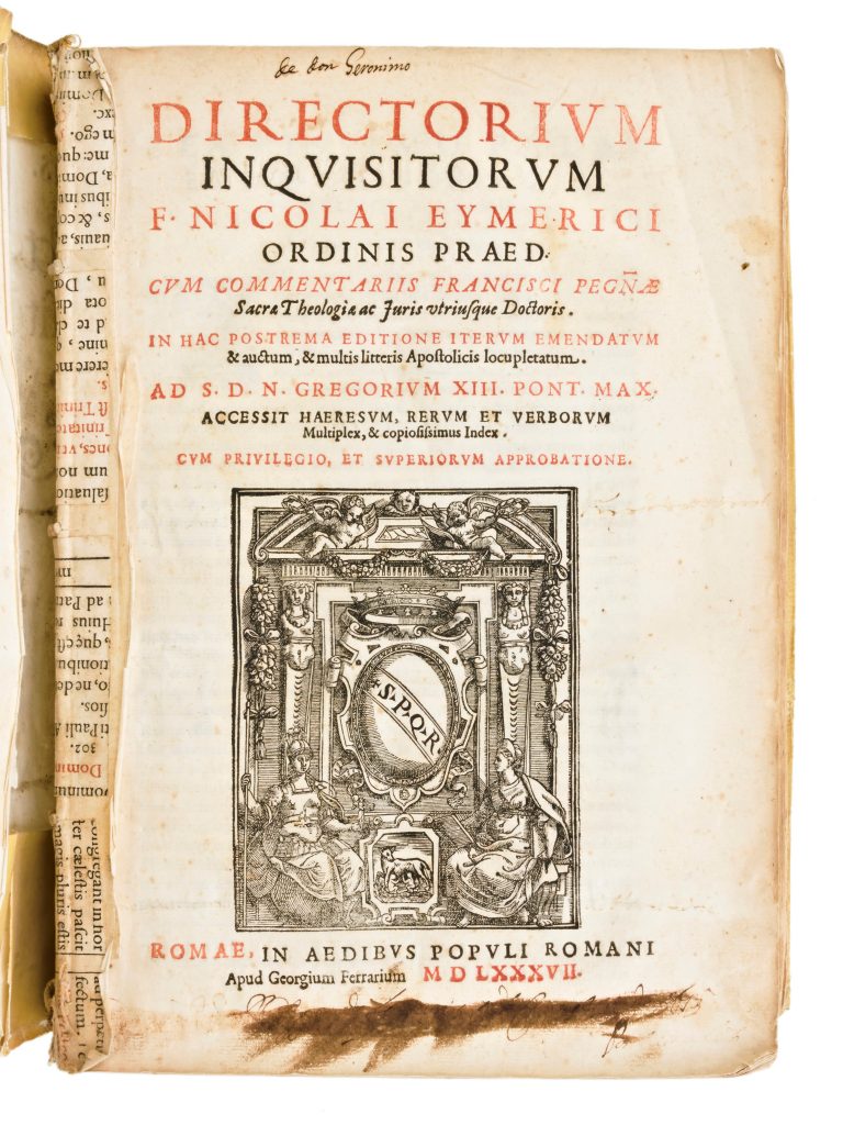 Cabinet des Élégances Parallèles, à la manière de Lucas Corso – La Malle de Tolède