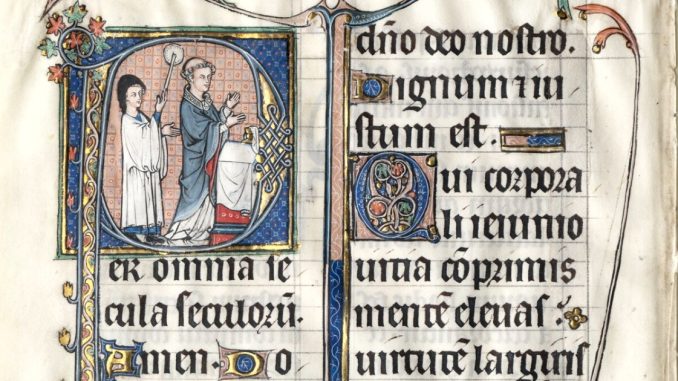 Initiale historiée du Missel de Beauvais : un prêtre à l'autel, fin du 13e siècle